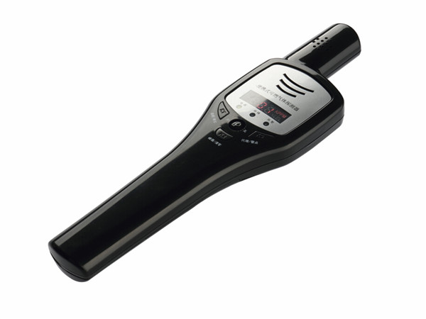 便携式可燃气体探测器